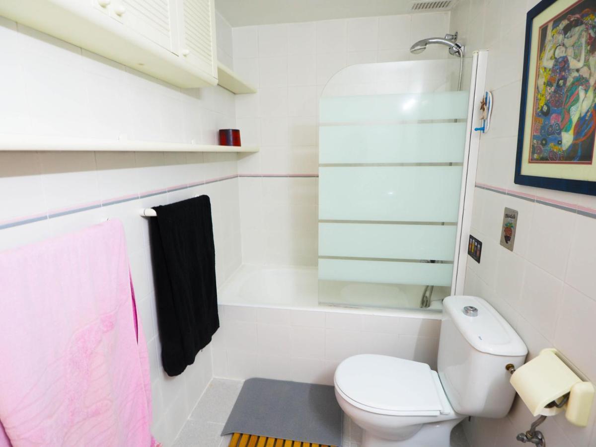 Sunflower Apartment By Hello Homes シッチェス エクステリア 写真