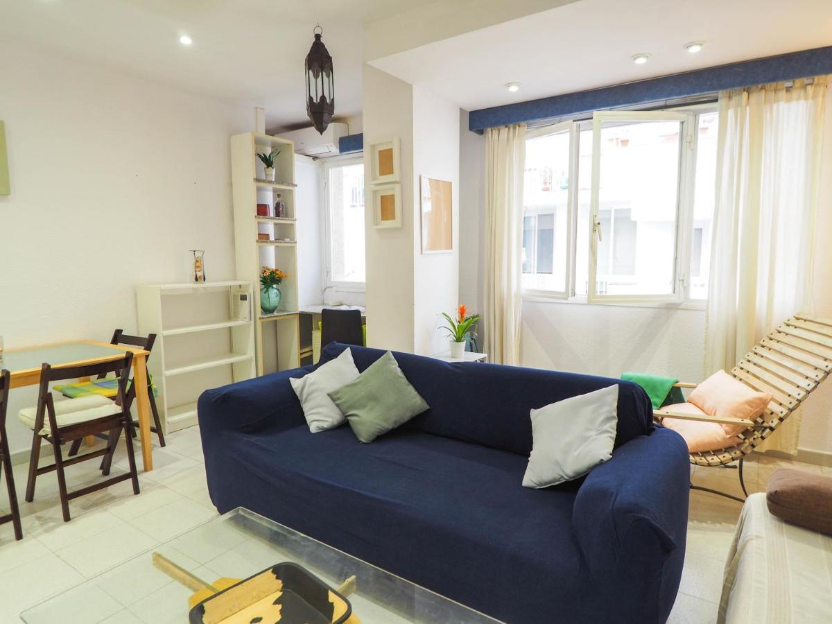 Sunflower Apartment By Hello Homes シッチェス エクステリア 写真