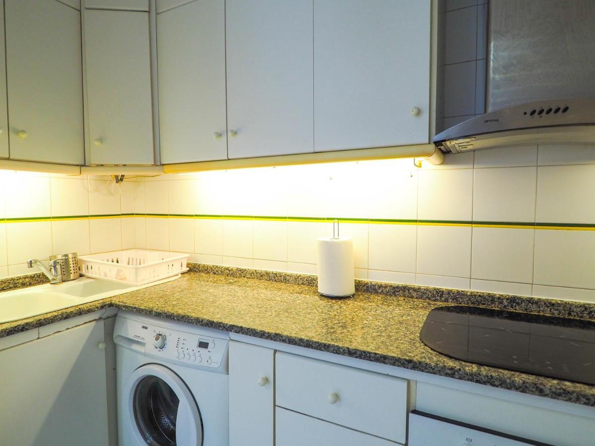 Sunflower Apartment By Hello Homes シッチェス エクステリア 写真