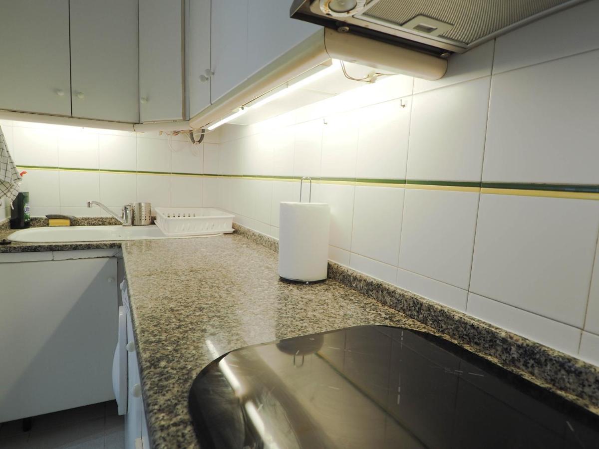 Sunflower Apartment By Hello Homes シッチェス エクステリア 写真