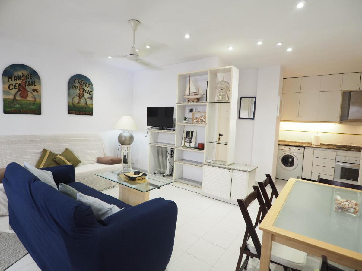 Sunflower Apartment By Hello Homes シッチェス エクステリア 写真