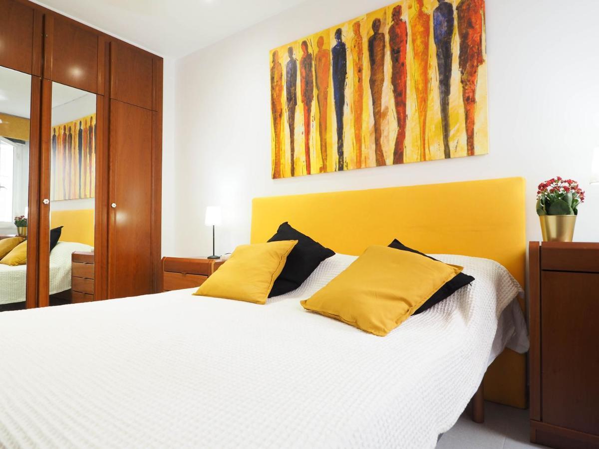 Sunflower Apartment By Hello Homes シッチェス エクステリア 写真