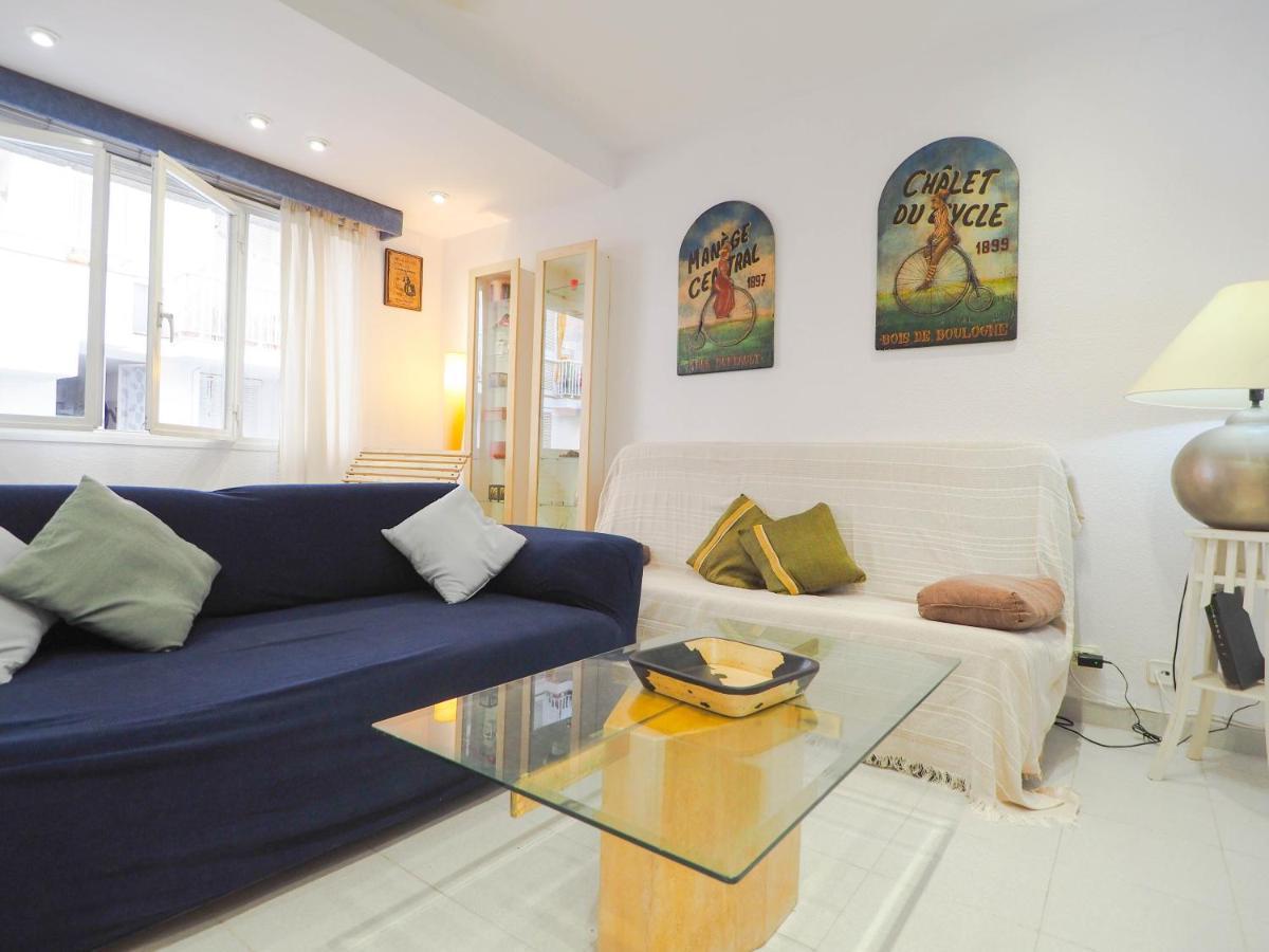 Sunflower Apartment By Hello Homes シッチェス エクステリア 写真