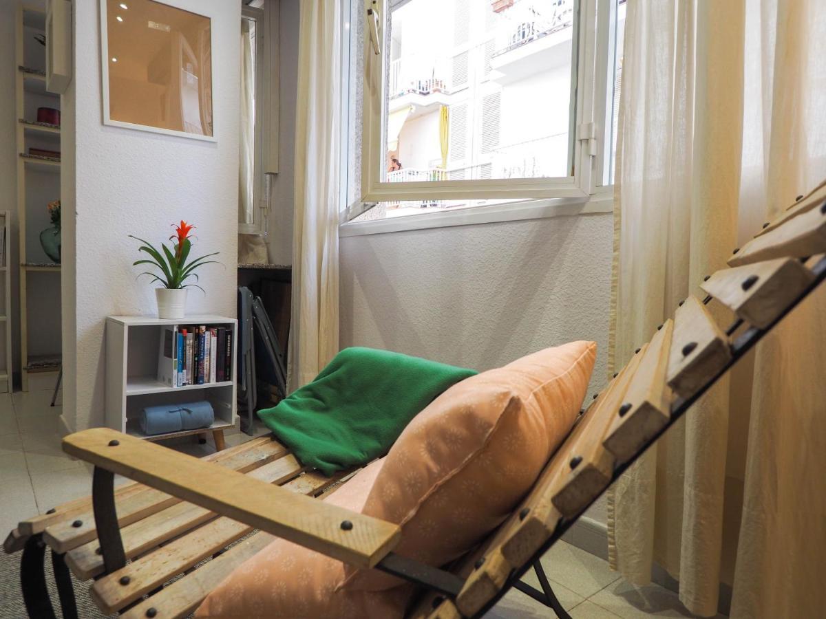 Sunflower Apartment By Hello Homes シッチェス エクステリア 写真